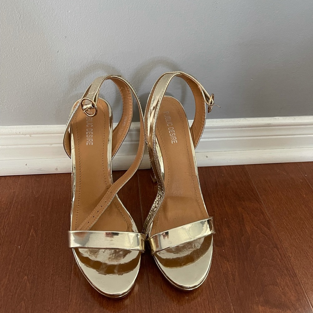 PUBLIC DESIRE GOLD SANDALS